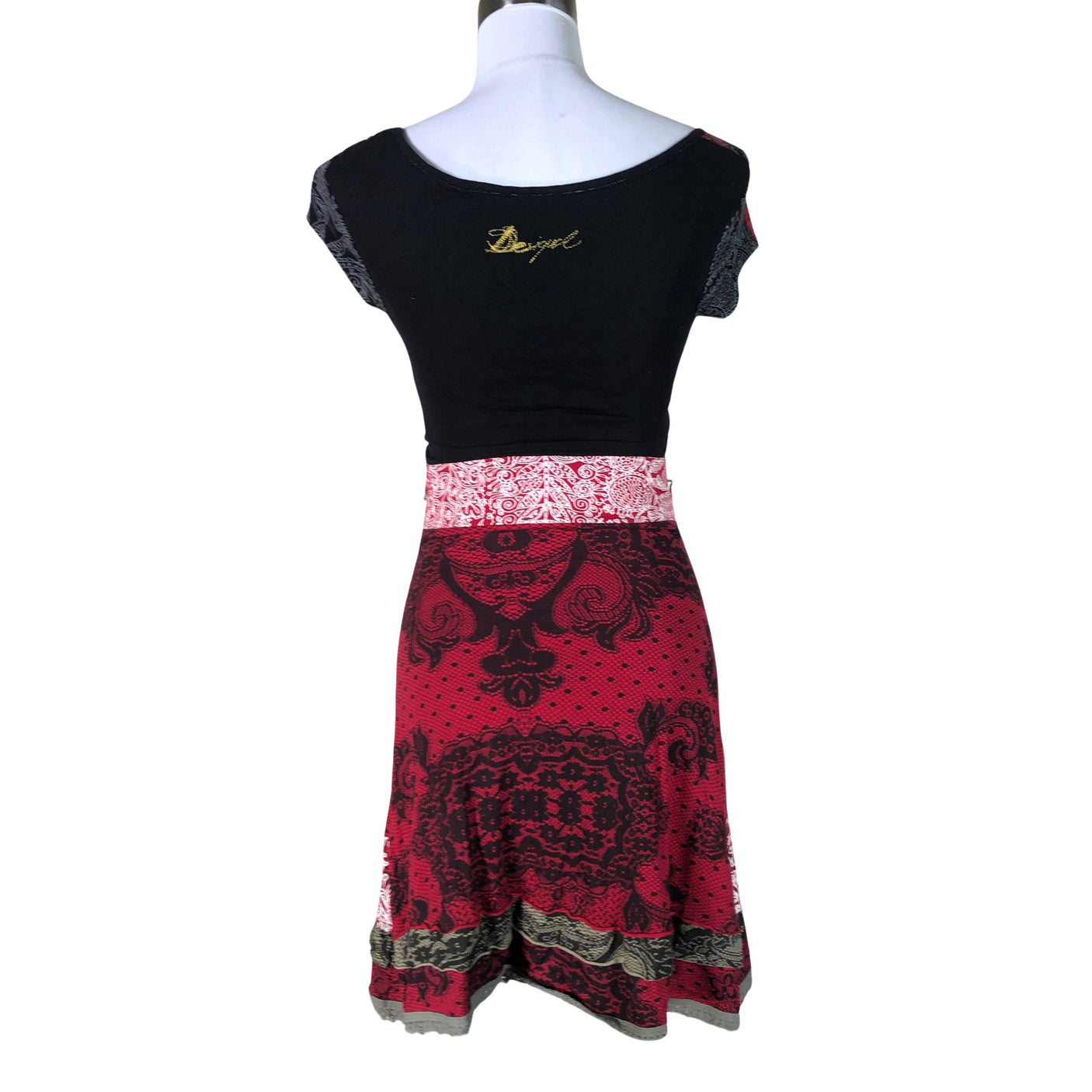 Unisex Desigual - Trikoomekko, koko 34 -  (2)