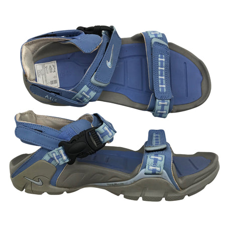Unisex Nike - Sandaalit, koko 38 -  ()