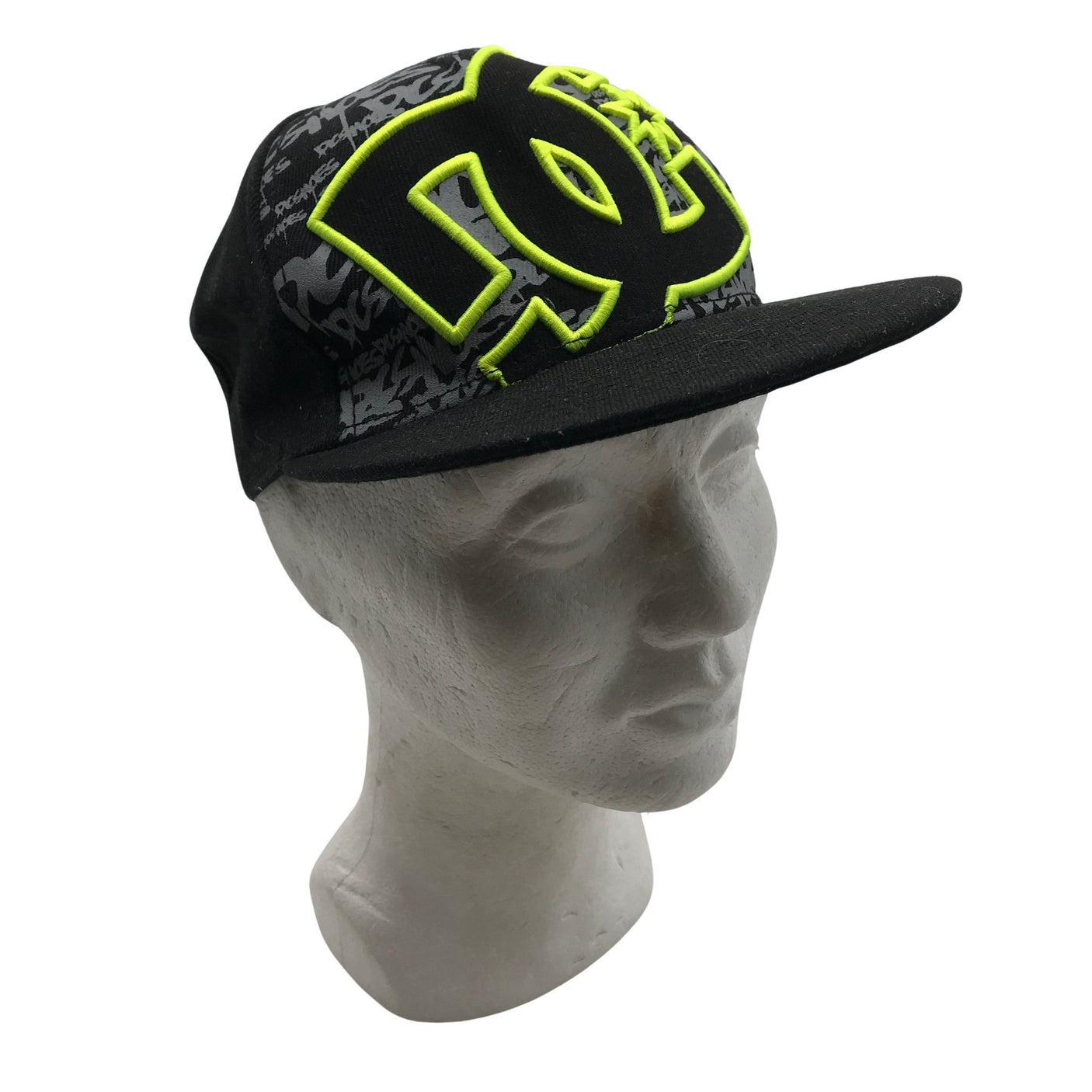 Unisex DC Shoes - Lippalakki, koko 56 - 58 cm -  (1)