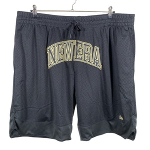Miesten New Era - Urheilushortsit, koko XXL - Musta (1)