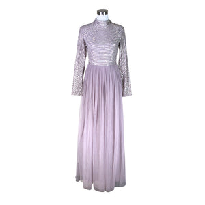 Unisex Beauut - Iltapuku, koko 40 -  (1)