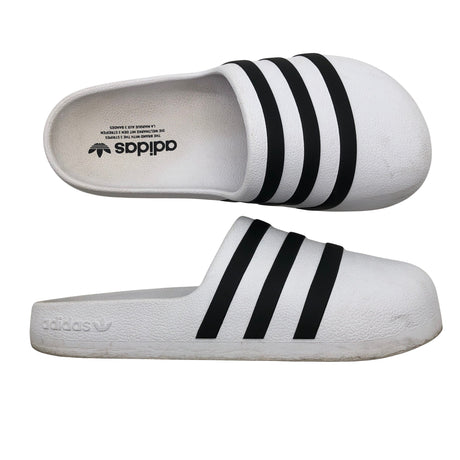 Unisex Adidas - Pistokkaat, koko 42 -  ()