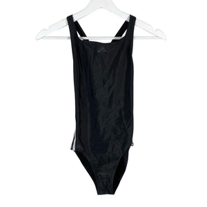 Unisex Adidas - Uimapuku, koko 158 - 164 -  (1)