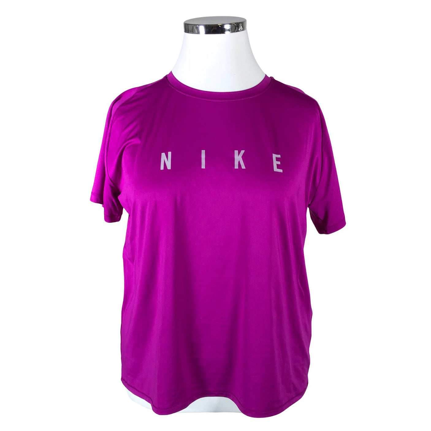 Unisex Nike - Urheilupaita, lyhyet hihat, koko 42 -  (1)