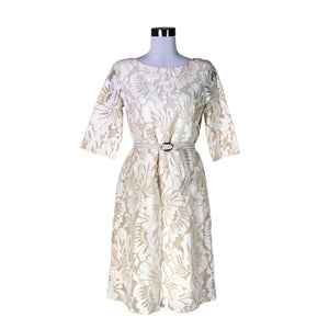 Unisex Comma - Juhlamekko, koko 34 -  (1)