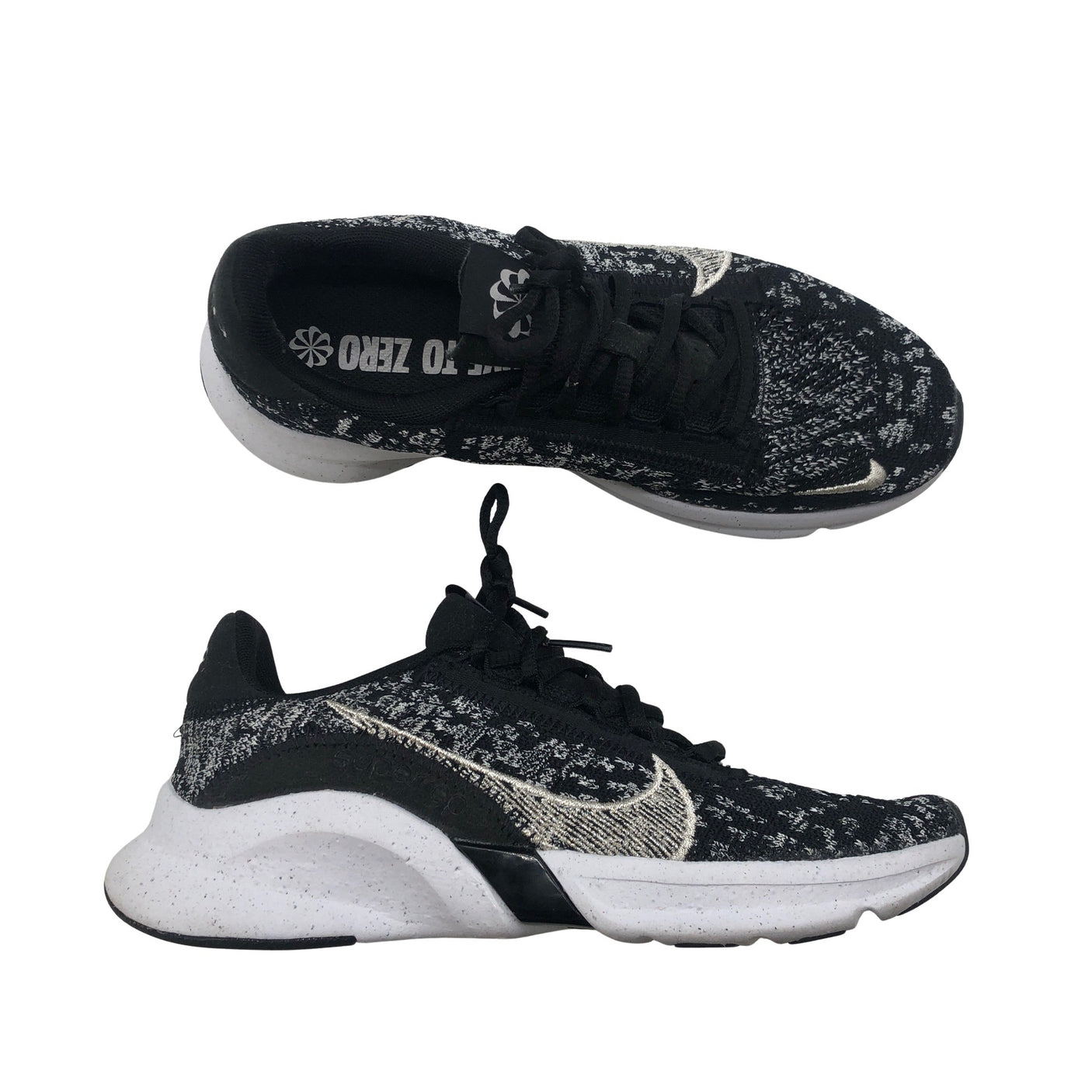 Unisex Nike - Lenkkarit, koko 37 -  (1)