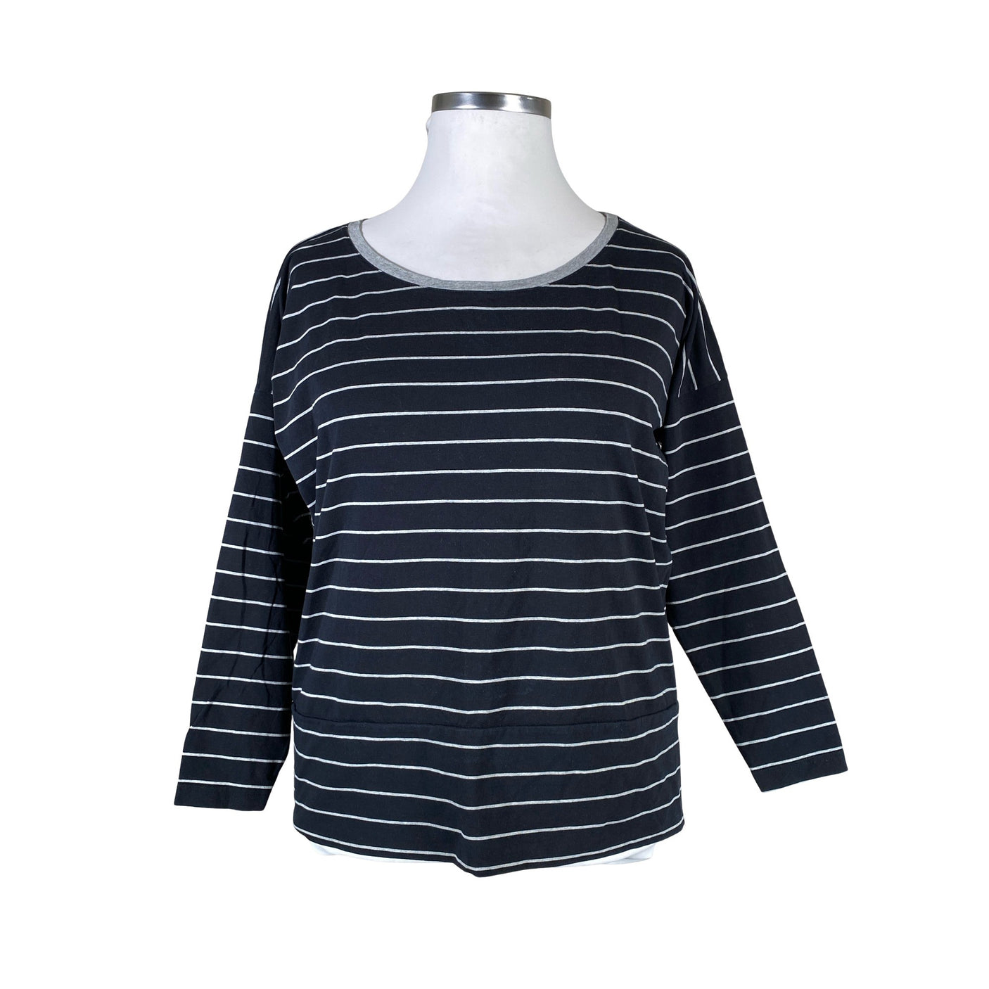 Unisex NOSH - Trikoopaita, koko 46 -  (1)