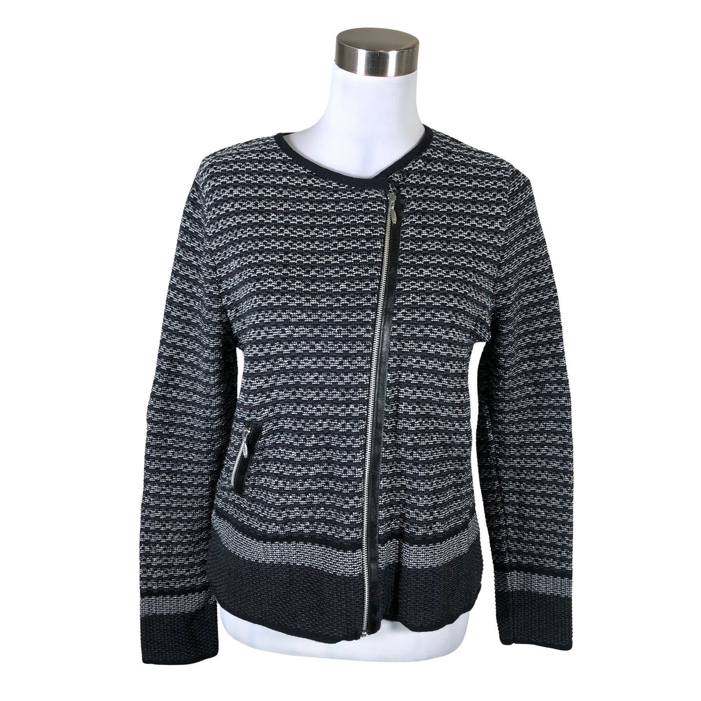 Unisex Skovhuus - Neuletakki, koko 38 -  (1)