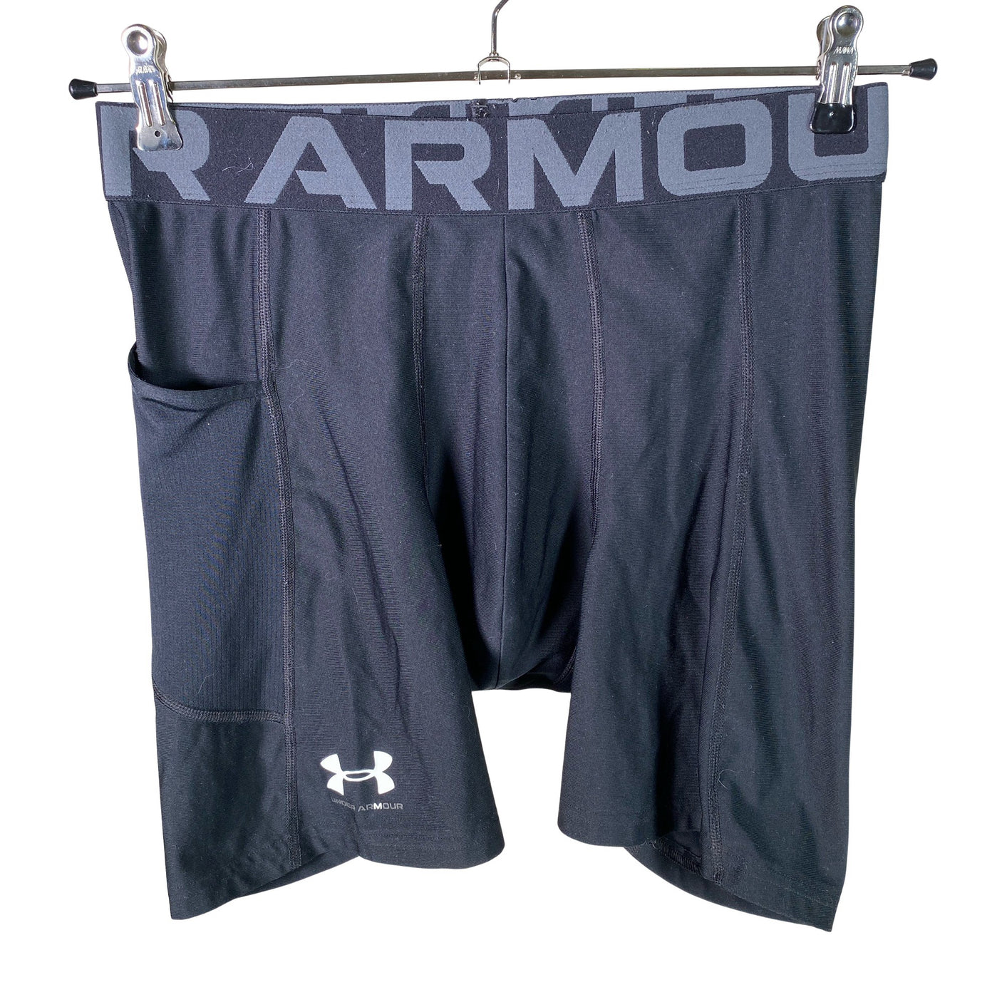 Unisex Under Armour - Urheilushortsit, koko L -  (1)