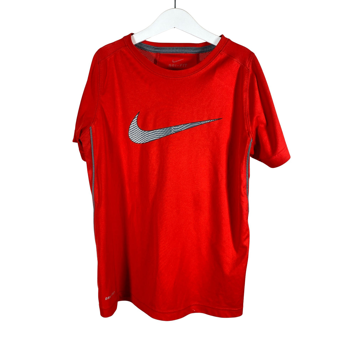 Unisex Nike - Urheilupaita, lyhyet hihat, koko 146 - 152 -  (1)