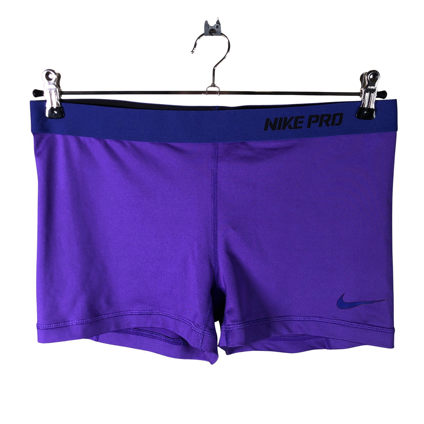 Unisex Nike - Urheilushortsit, koko 42 -  (1)