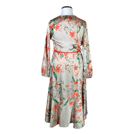 Unisex Rinascimento - Sifonkimekko, koko 42 -  (2)