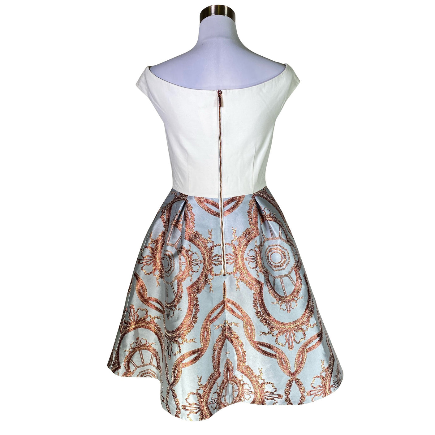 Unisex Ted Baker - Juhlamekko, koko 40 -  (2)