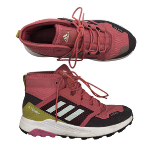 Unisex Adidas - Retkeilylenkkarit, koko 38 -  (1)