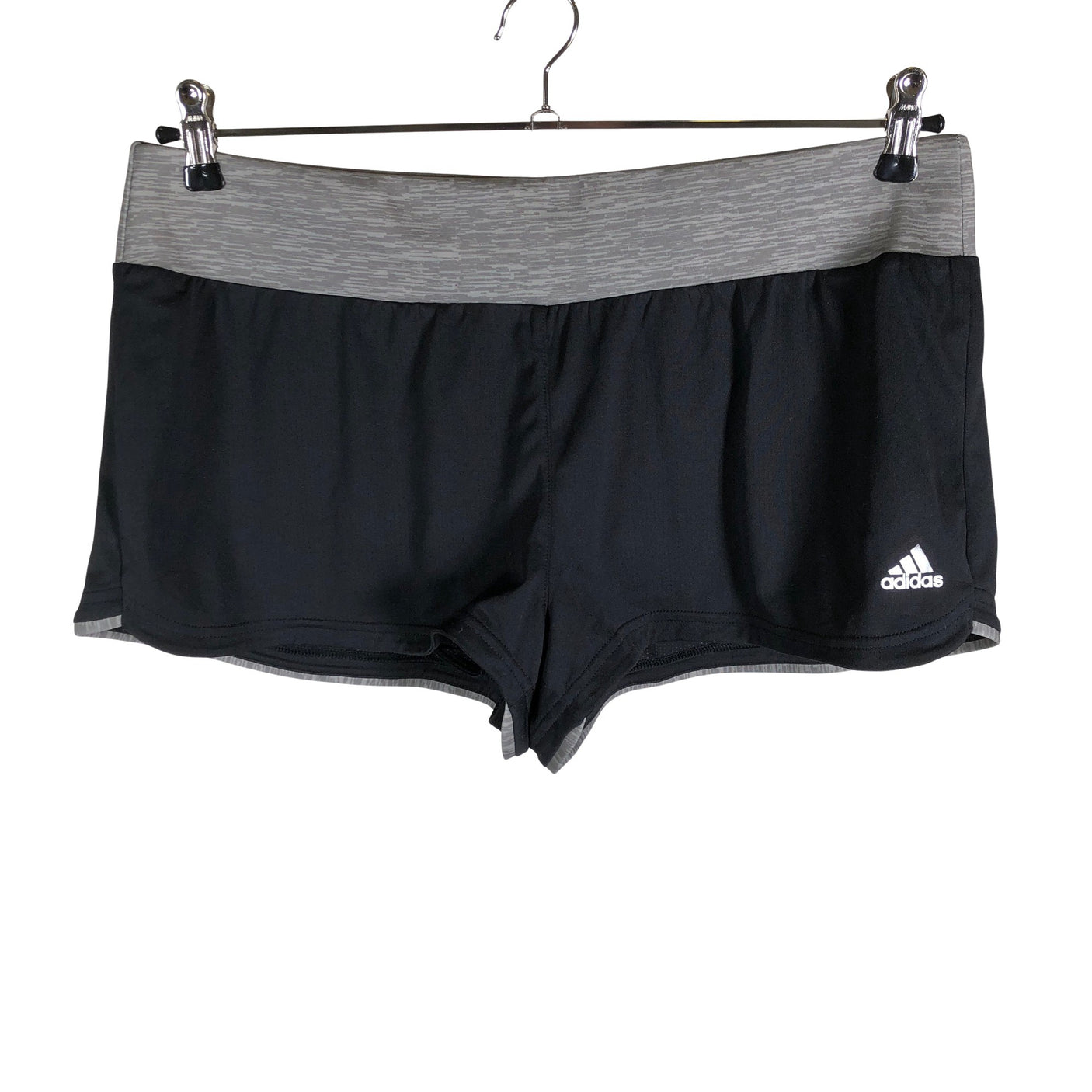 Unisex Adidas - Urheilushortsit, koko 40 -  (1)