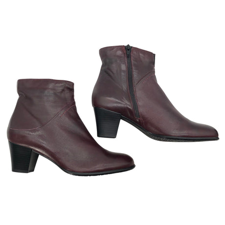 Unisex O.I.S - Nilkkurit, koko 39 -  ()