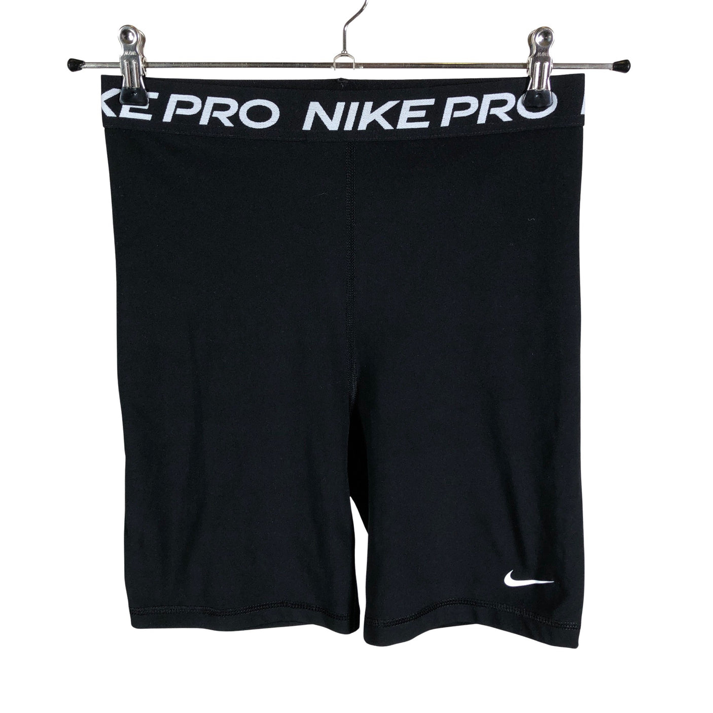 Unisex Nike - Urheilushortsit, koko 38 -  (1)
