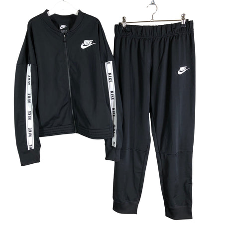 Unisex Nike - Urheiluasu, koko 158 - 164 -  ()