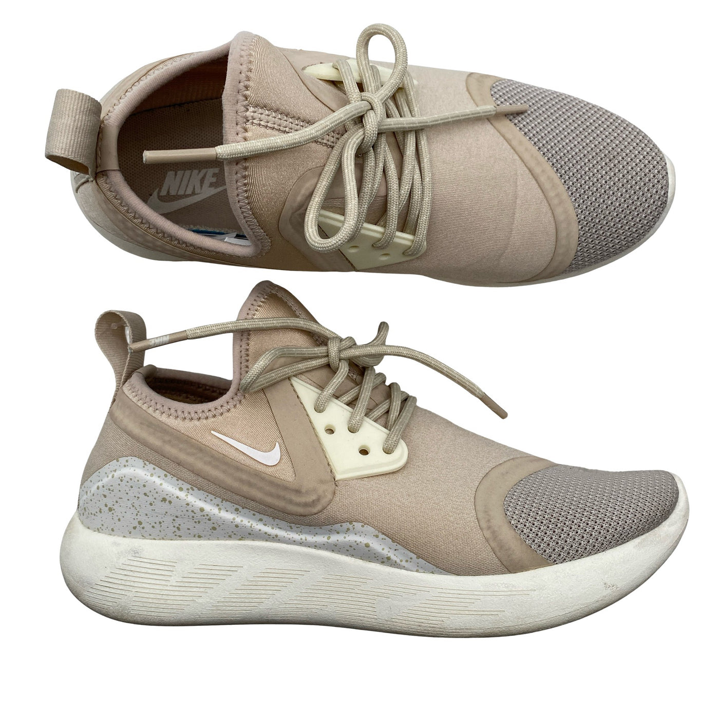 Unisex Nike - Lenkkarit, koko 37 -  (1)