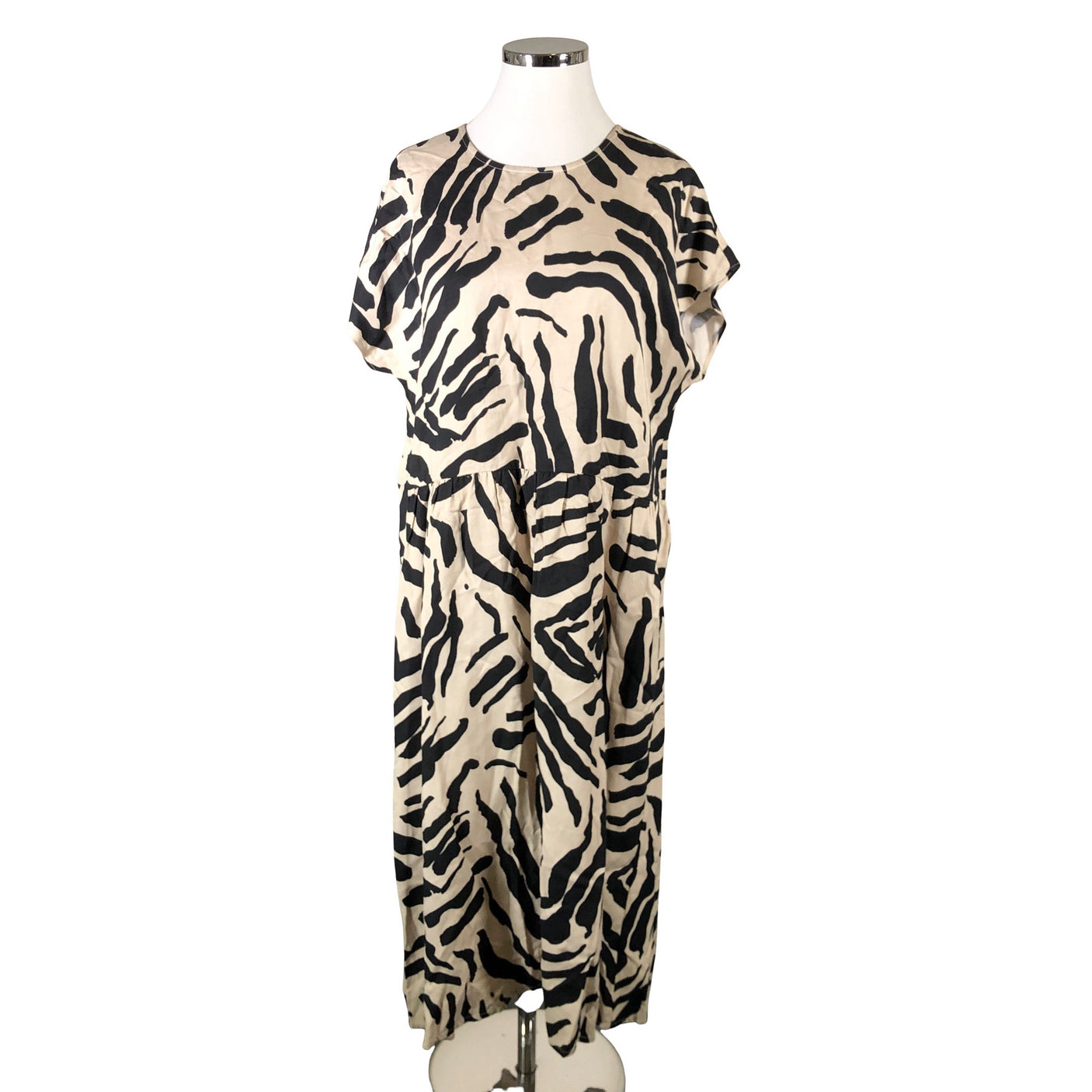Unisex Nanso - Sifonkimekko, koko 48 -  (1)