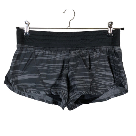 Naisten Adidas - Urheilushortsit, koko 36 - Musta ()