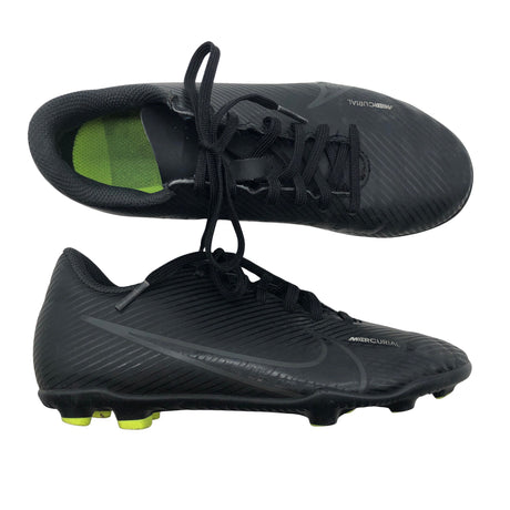 Unisex Nike - Nappulakengät, koko 33 -  ()