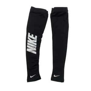 Naisten Nike - Urheilupaita, pitkät hihat, koko 38 - Musta (1)