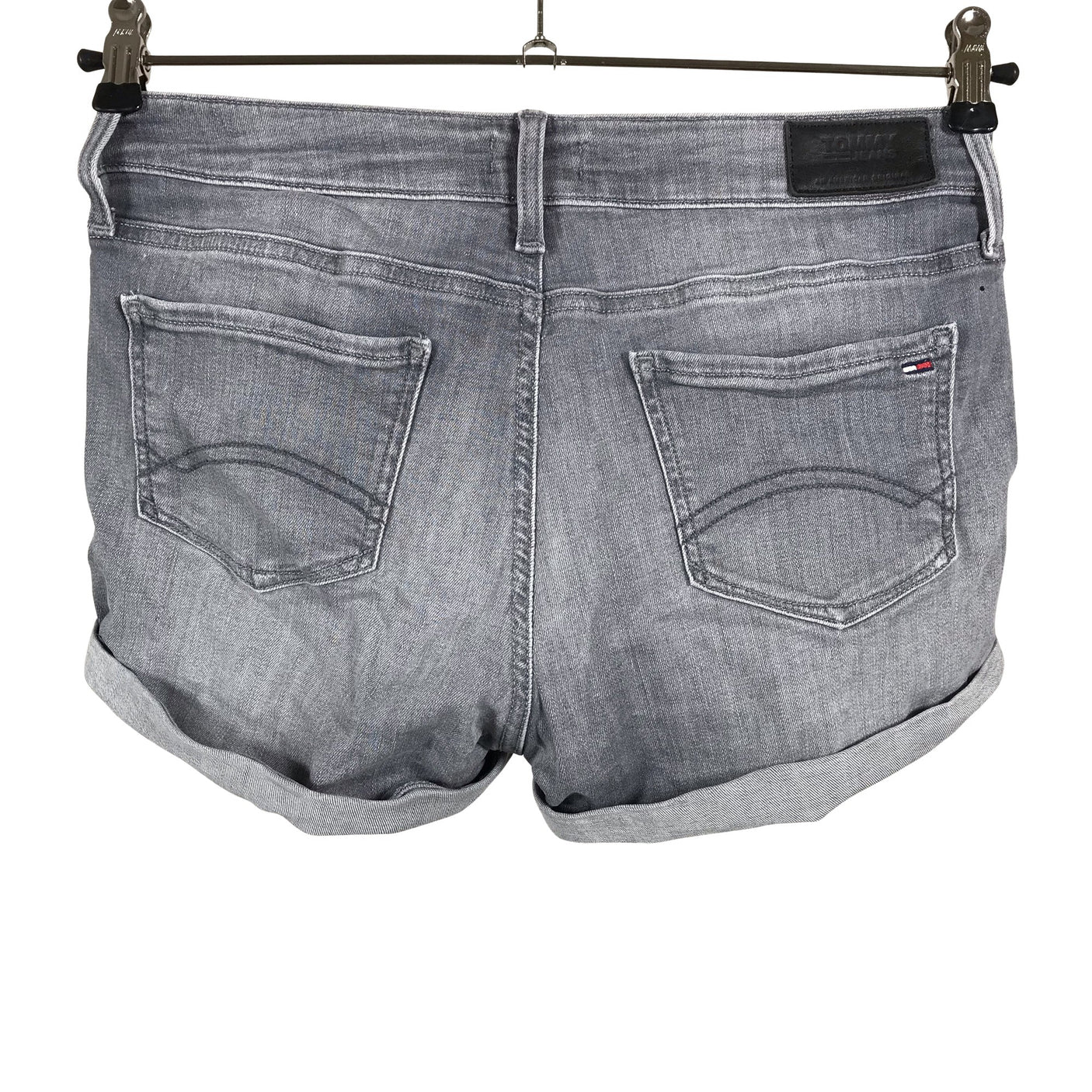 Naisten Tommy Jeans (Tommy Hilfiger) - Farkkushortsit, koko W28 - Harmaa (2)