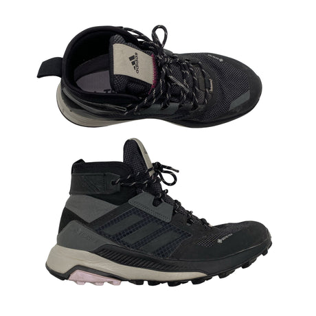 Naisten Adidas - Retkeilylenkkarit, koko 39 - Harmaa ()