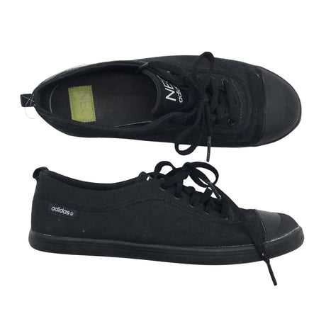 Naisten Adidas - Tennarit, koko 37 - Musta ()