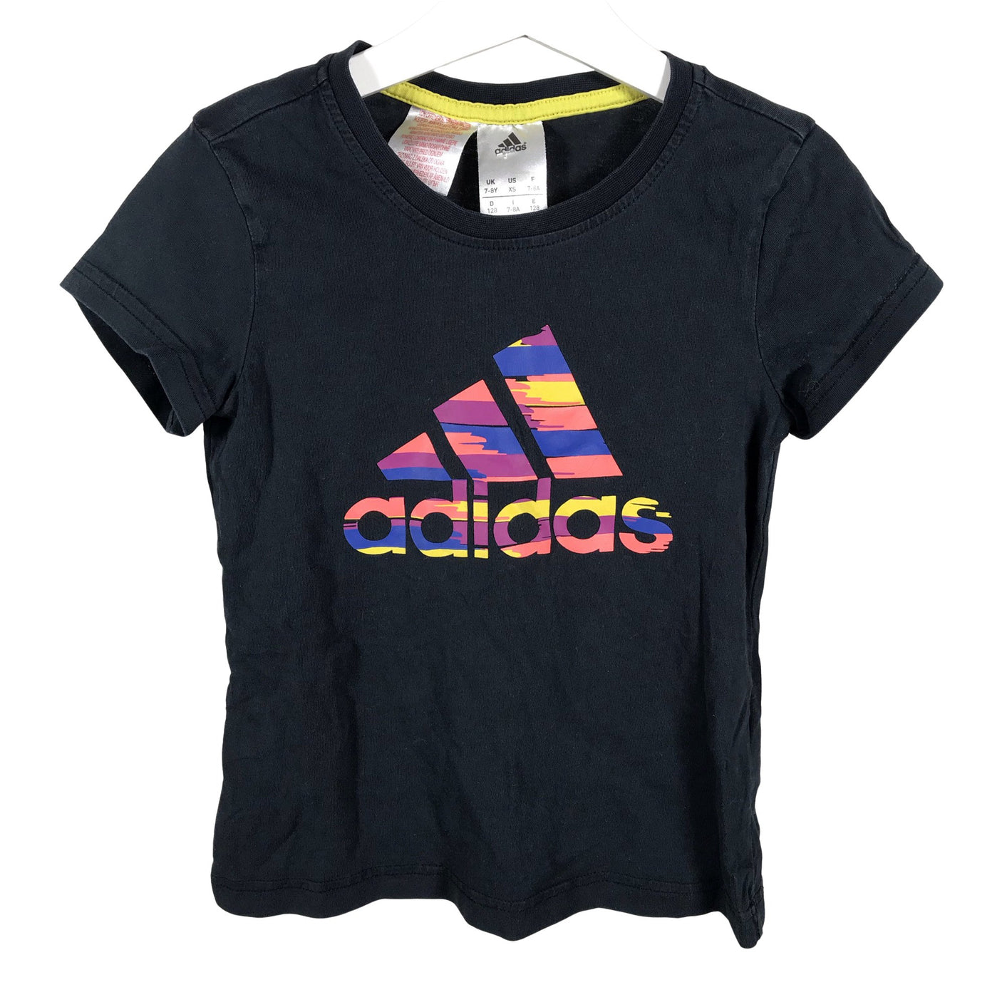 Unisex Adidas - T-paita, koko 122 - 128 - Musta (1)