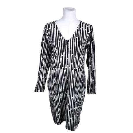 Naisten me&i - Trikoomekko, koko 40 - Valkoinen ()