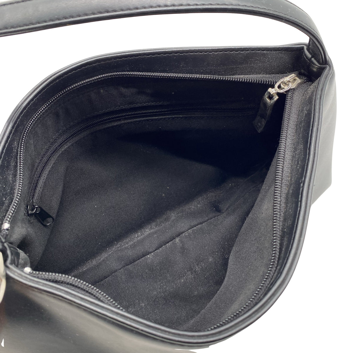 Naisten O.I.S - Käsilaukku, koko Midi - Musta (1)