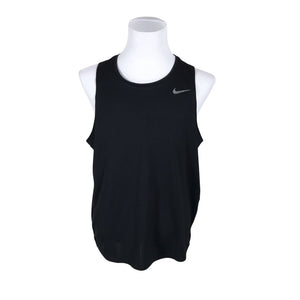 Miesten Nike - Hihaton urheilupaita, koko L - Musta (1)