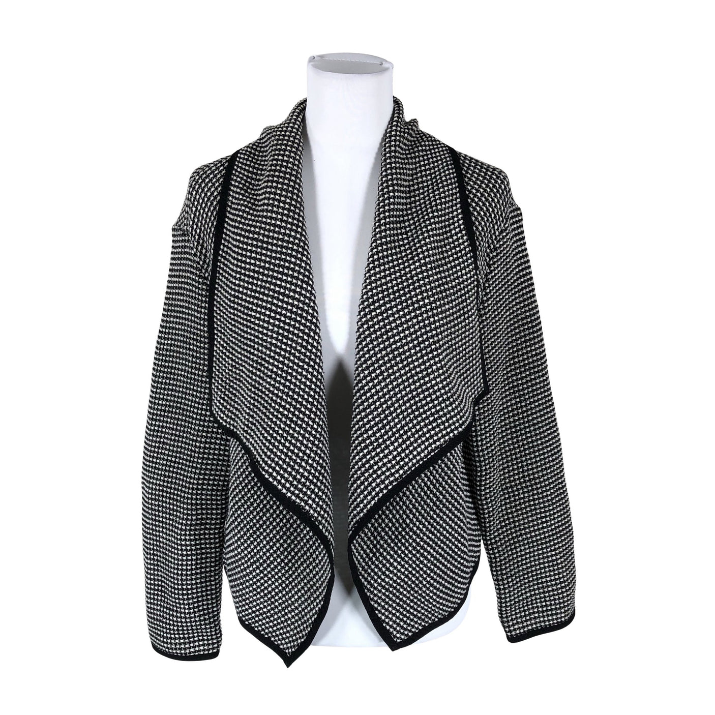 Naisten Hugo Boss - Jakku, koko 38 - Musta (1)