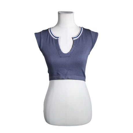 Naisten Urban Outfitters - Urheilupaita, lyhyet hihat, koko 38 - Sininen ()