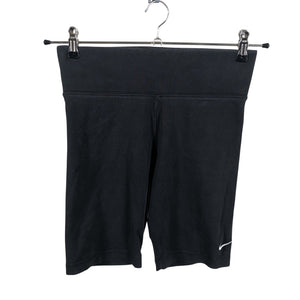 Naisten Nike - Urheilushortsit, koko 38 - Musta (1)