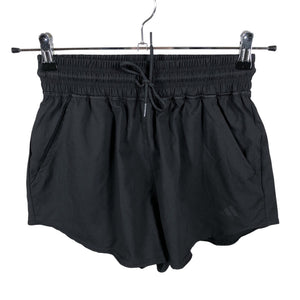 Naisten Adidas - Urheilushortsit, koko 36 - Musta (1)
