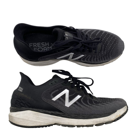 Unisex New Balance - Lenkkarit, koko 42 - Harmaa ()