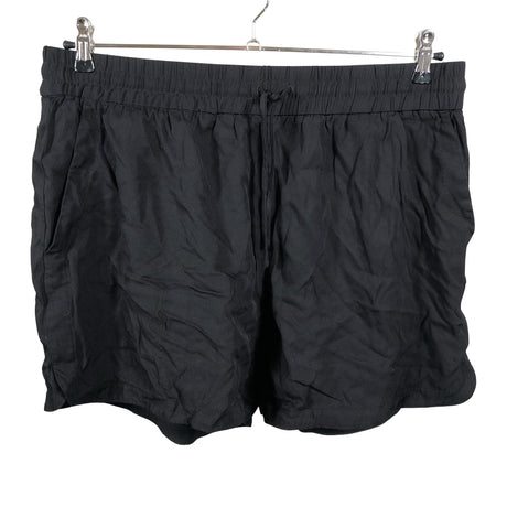 Naisten Arket - Shortsit, koko 40 - Musta ()