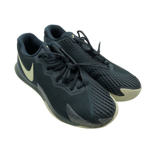 Miesten Nike - Sisäliikuntakengät, koko 44 - Vihreä (2)