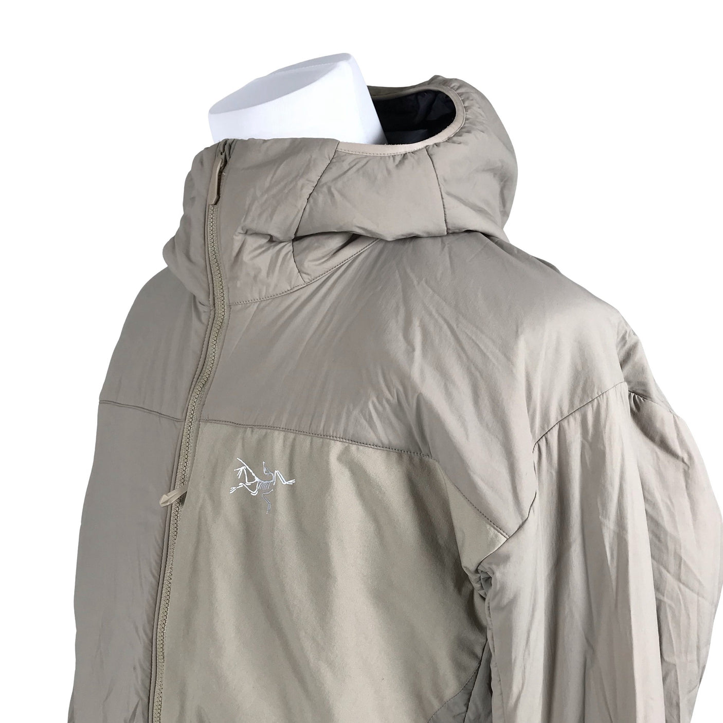 Miesten Arc'teryx - Kevyttoppatakki, koko XL - Beige (2)