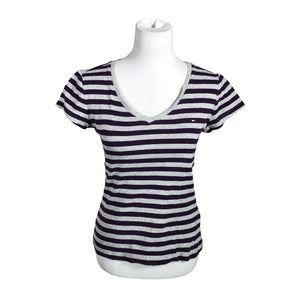 Naisten Tommy Hilfiger - T-paita, koko 38 - Harmaa (1)
