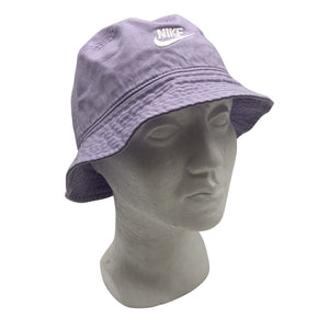 Unisex Nike - Kesähattu, koko 56 - 58 cm - Violetti (1)