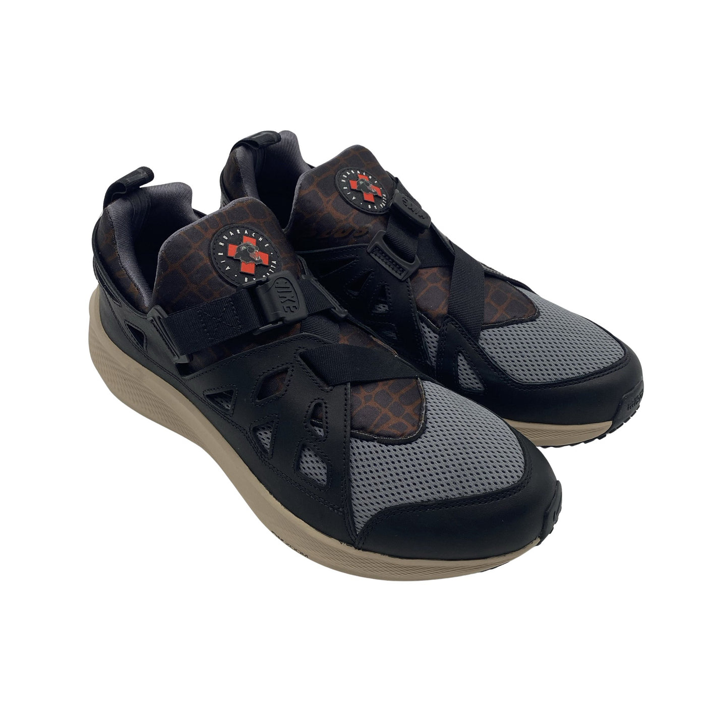 Miesten Nike - Tennarit, koko 44 - Musta (2)