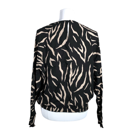 Naisten Cut & Pret - Pusero, koko 34 - Musta (2)