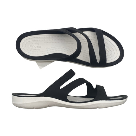 Naisten Crocs - Sandaalit, koko 40 - Musta ()