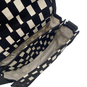 Unisex Marimekko - Olkalaukku, koko Mini - Musta (2)