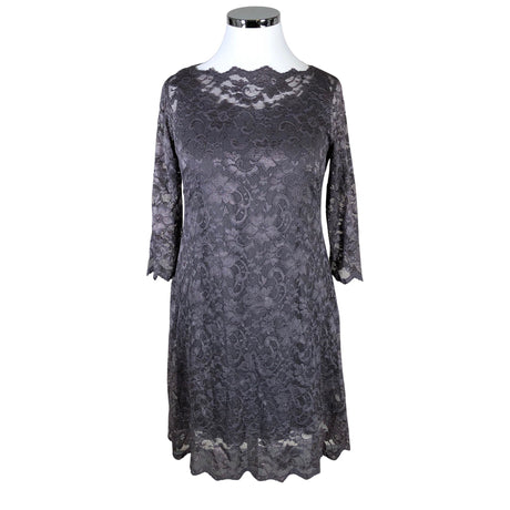 Unisex Muotikuu - Juhlamekko, koko 42 -  ()