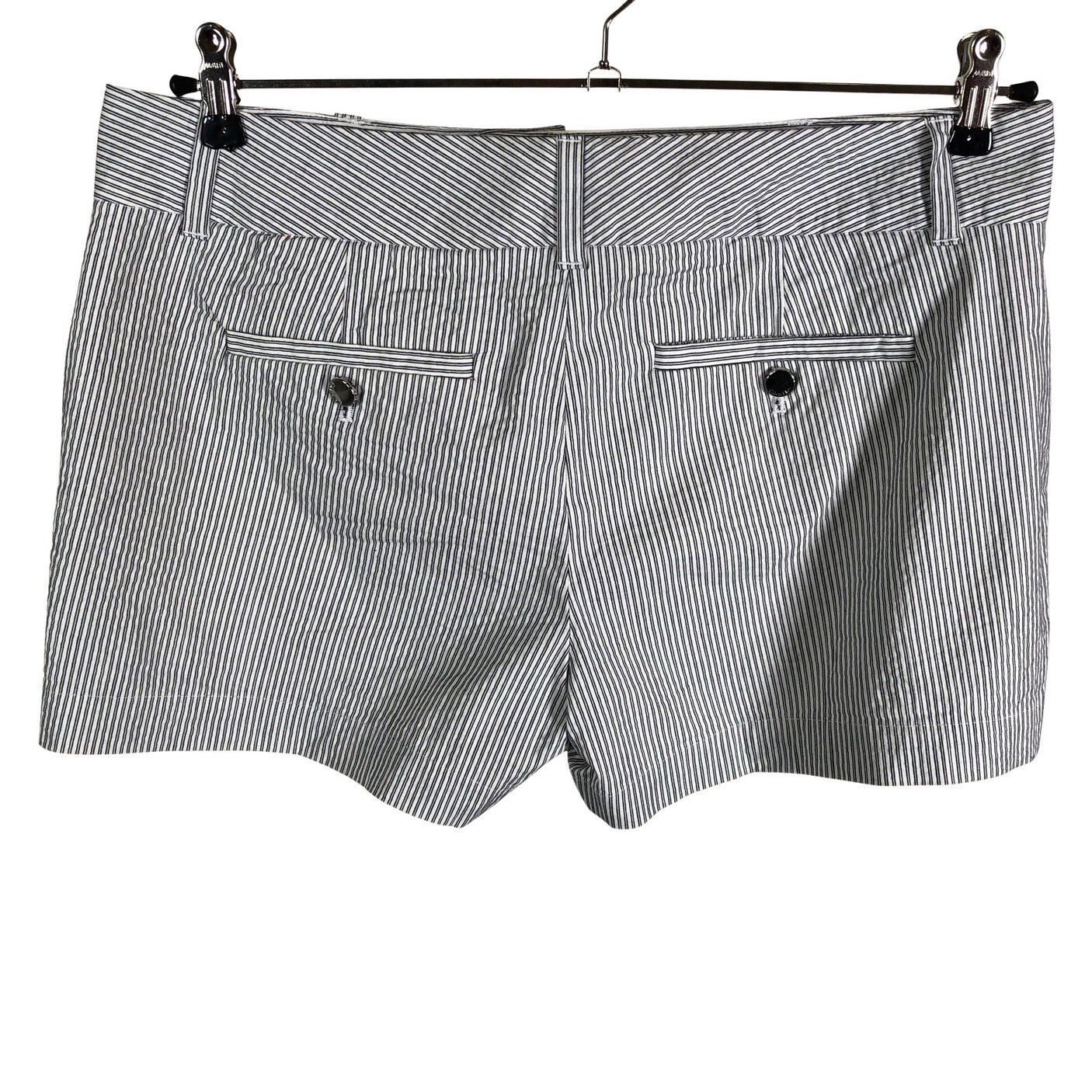 Naisten Calvin Klein - Shortsit, koko 40 - Valkoinen (2)